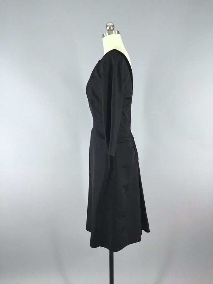 Vintage 1950s Black Taffeta New Look Dress - ThisBlueBird