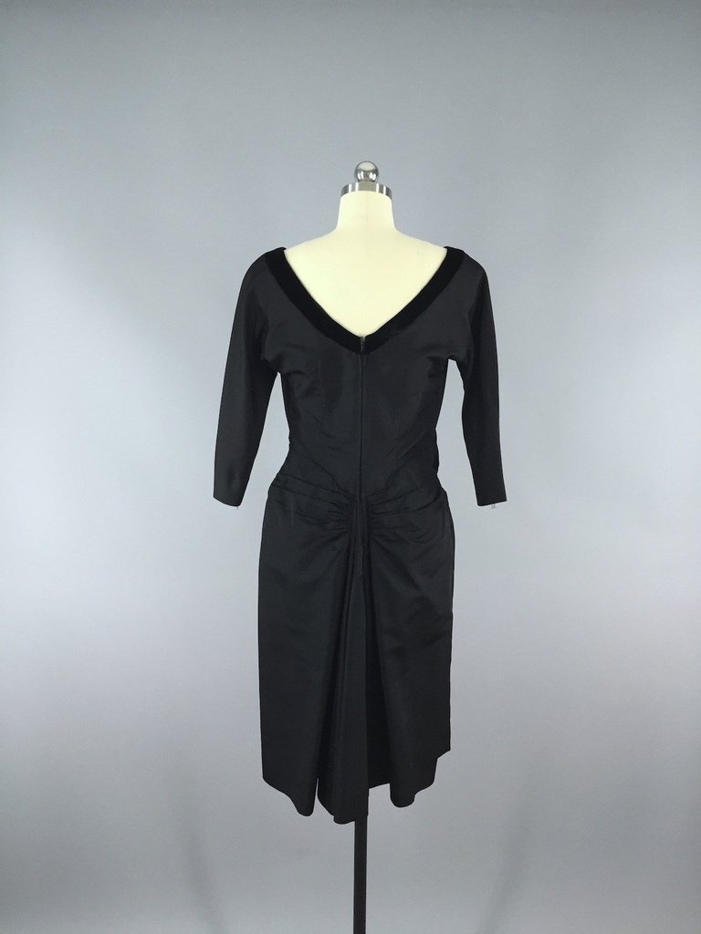 Vintage 1950s Black Taffeta New Look Dress - ThisBlueBird
