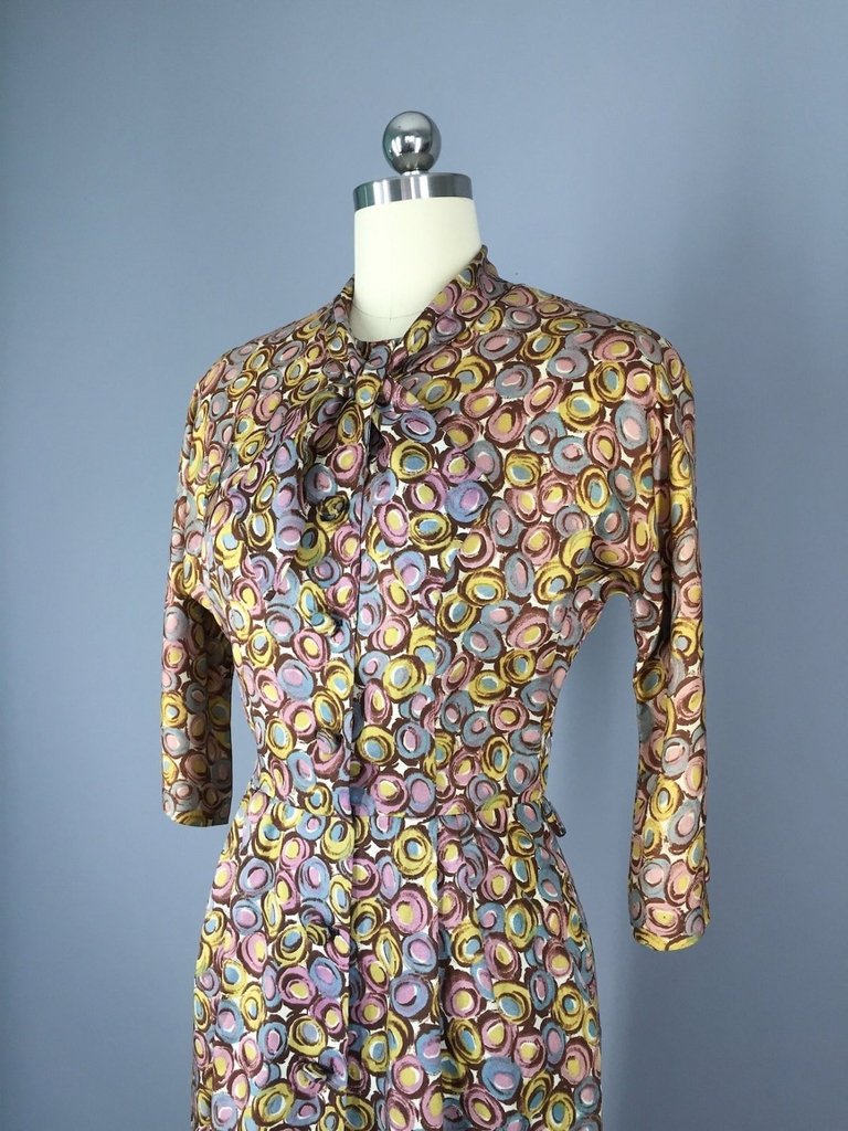 1950s Vintage Abstract Print Day Dress - ThisBlueBird