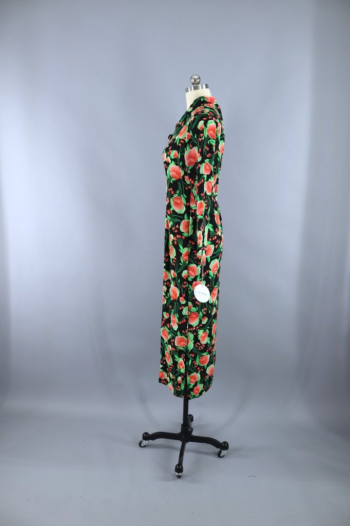 Vintage 1960s Mandarin Style Hostess Dress / Black Coral Floral Print - ThisBlueBird