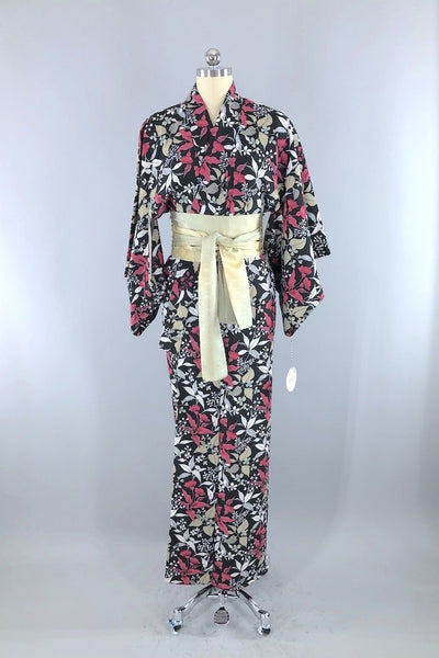 Vintage Black Floral Print Kimono Robe-ThisBlueBird - Modern Vintage