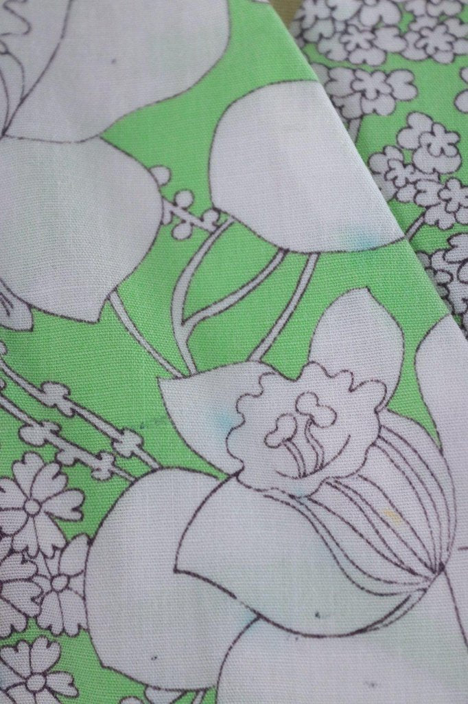 Vintage 1960s Green Floral Print Wrap Dress - ThisBlueBird