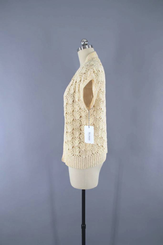 1980s Vintage Crocheted Cardigan Sweater / Ivory Cream Scalloped Shells-ThisBlueBird