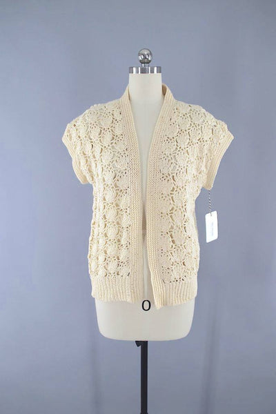 1980s Vintage Crocheted Cardigan Sweater / Ivory Cream Scalloped Shells-ThisBlueBird