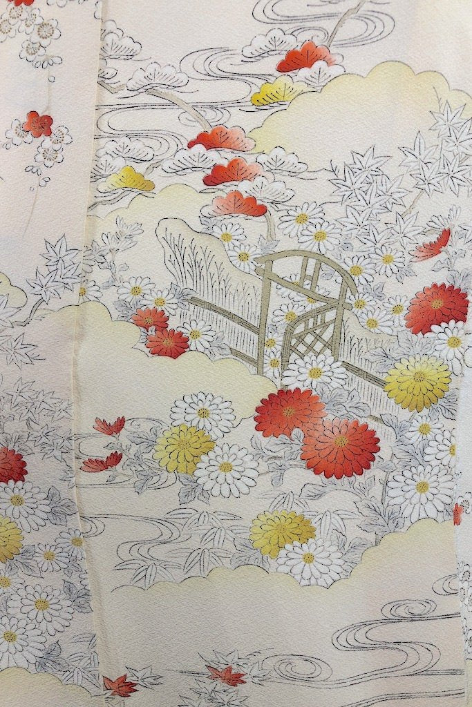 Vintage Ivory Novelty Print Silk Kimono Robe-ThisBlueBird - Modern Vintage