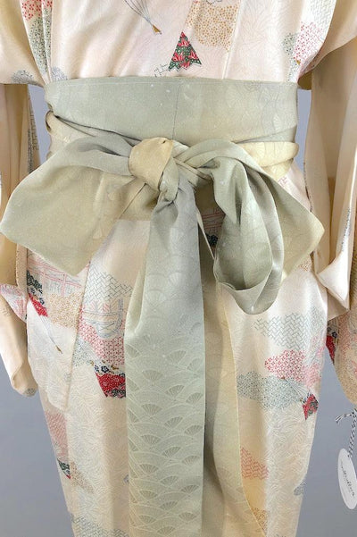 Vintage Ivory & Pink Fans Kimono-ThisBlueBird