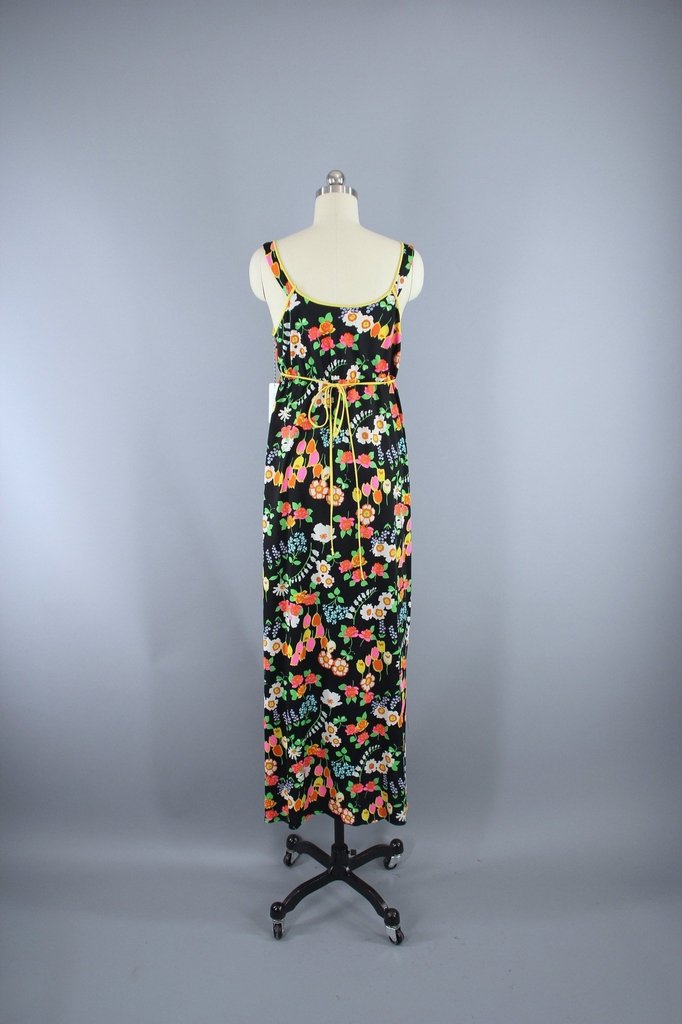 Vintage 1970s Miss Elaine Black Floral Print Nightgown - ThisBlueBird