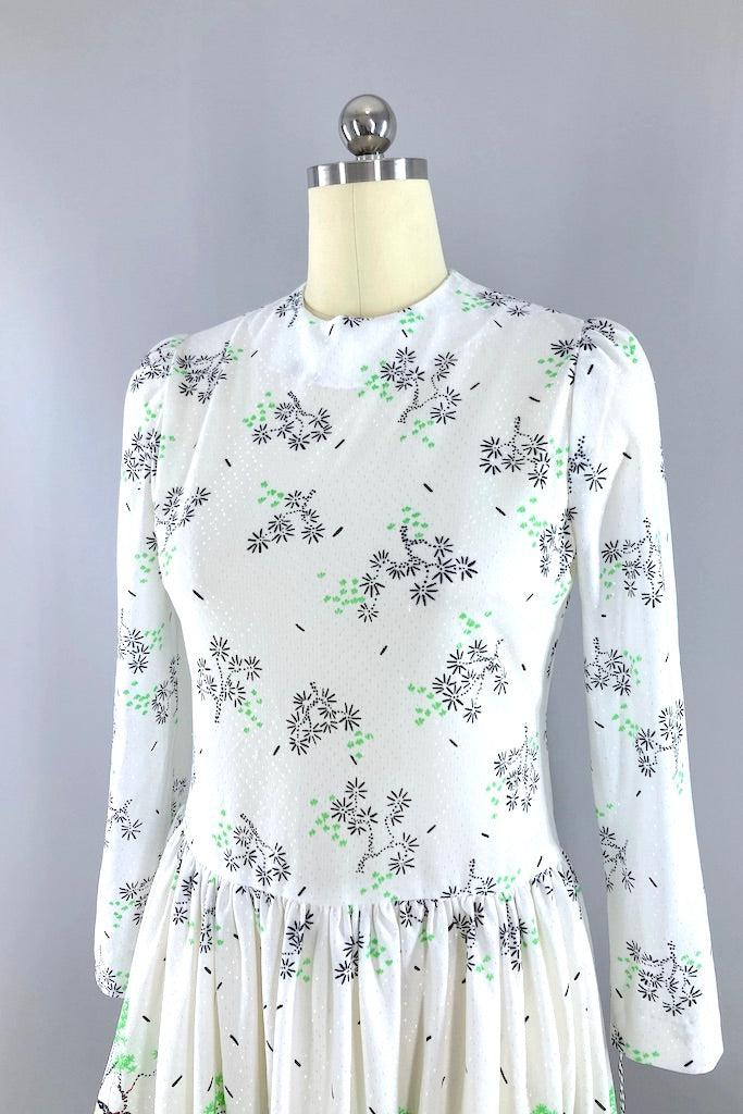 Vintage Mt. Fuji Japan Novelty Print Dress-ThisBlueBird