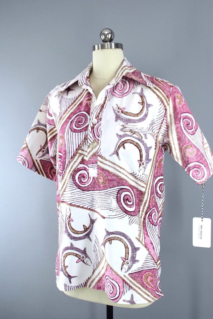 Vintage 1970s Novelty Print Hawaiian Fish Shirt / Go Barefoot-ThisBlueBird - Modern Vintage