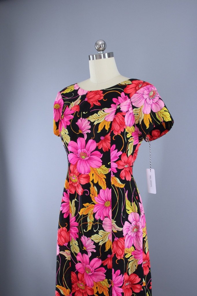 Vintage 1960s Hawaiian Maxi Dress / Black &amp; Pink Floral Print - ThisBlueBird