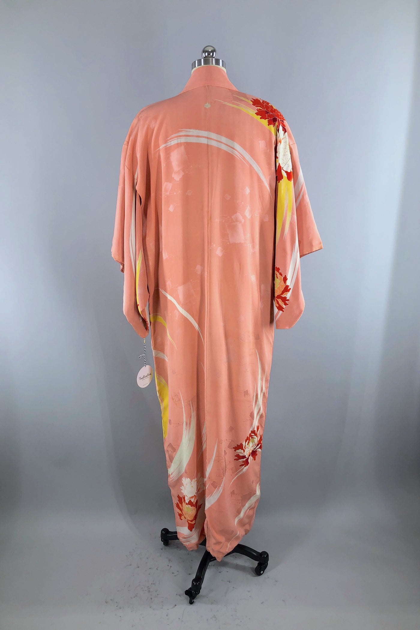 Vintage Pink Chrysanthemum Silk Kimono Robe-ThisBlueBird - Modern Vintage