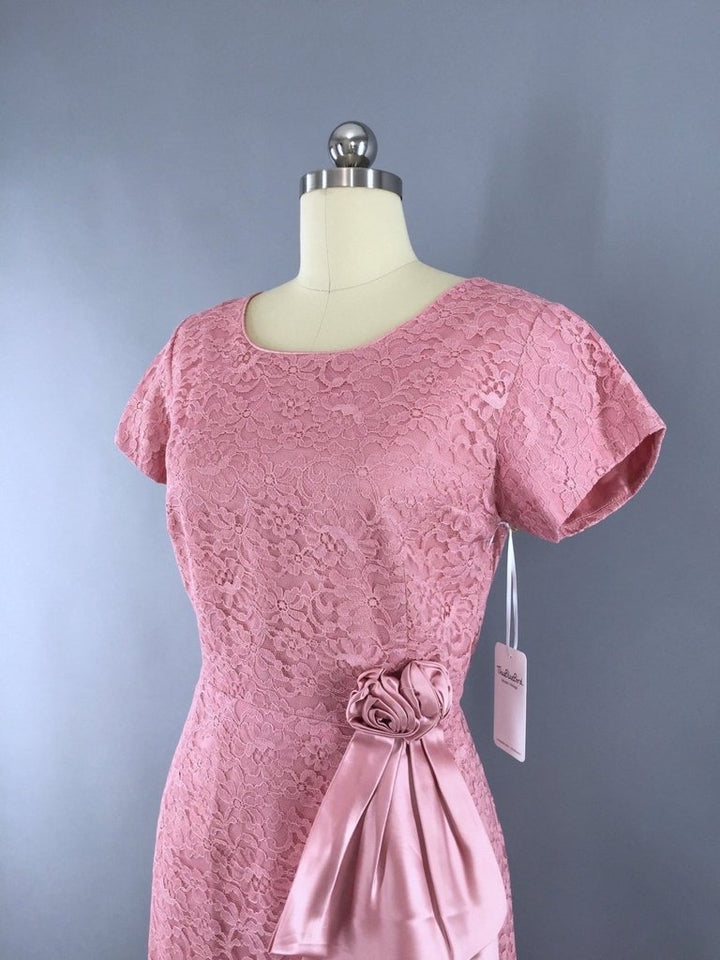 1950s Vintage Pink Lace Cocktail Dress - ThisBlueBird