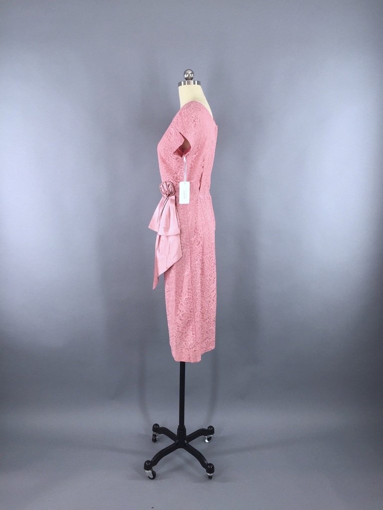 1950s Vintage Pink Lace Cocktail Dress - ThisBlueBird