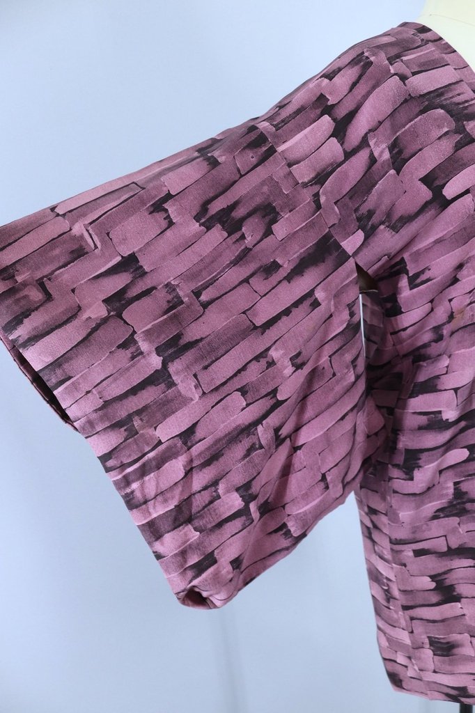Vintage 1970s Michiyuki Kimono Coat / Purple &amp; Black Abstract - ThisBlueBird