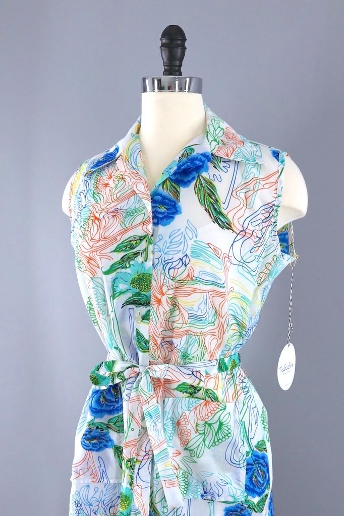 Vintage 1970s Sleeveless Floral Print Blouse-ThisBlueBird