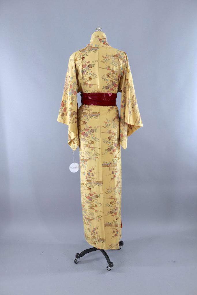 Vintage Silk Kimono Robe / Tan Village Novelty Print-ThisBlueBird