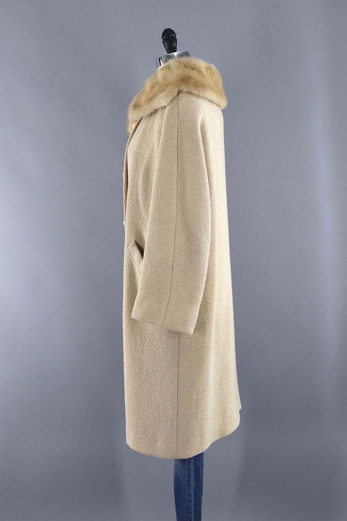 Vintage Winter Coat with Blonde Mink Fur Collar - ThisBlueBird