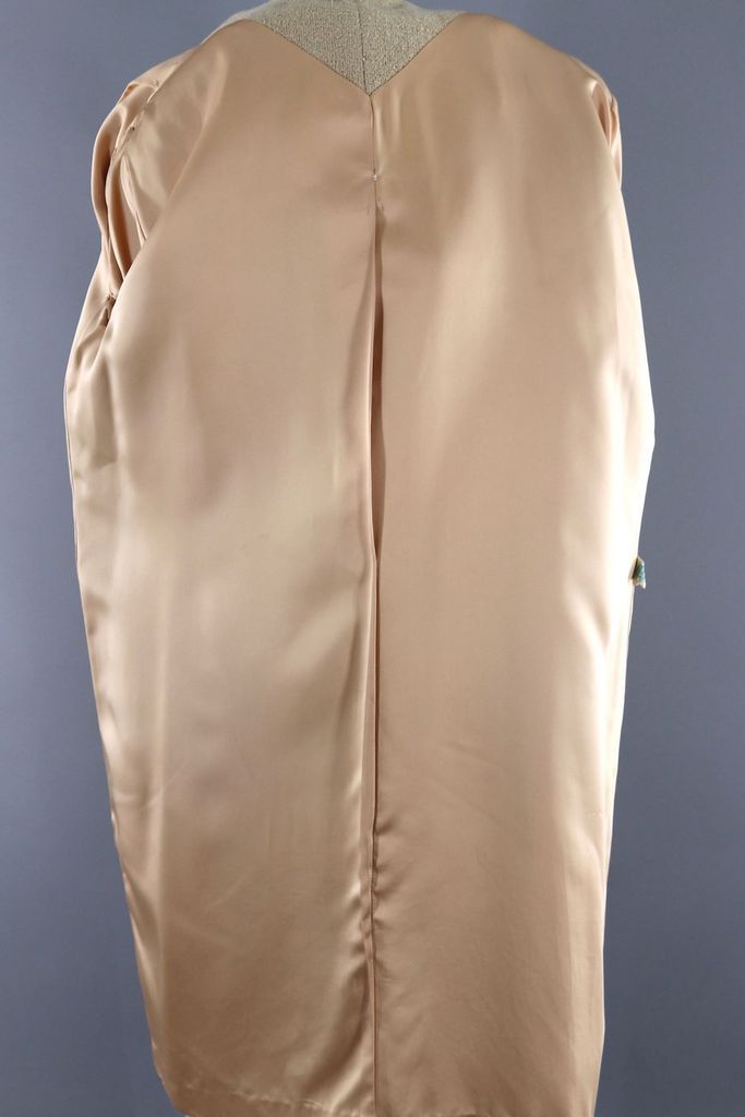 Vintage Winter Coat with Blonde Mink Fur Collar - ThisBlueBird