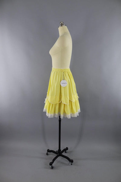 Vintage 1980s Square Dance Skirt / Yellow Bows and Lace - ThisBlueBird