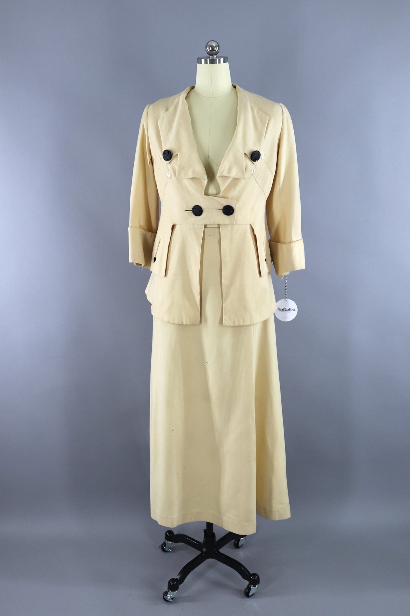 Antique 1900s - 1910s Ivory Wool Walking Dress / Jacket & Skirt Suit / Embroidered Arrows - ThisBlueBird