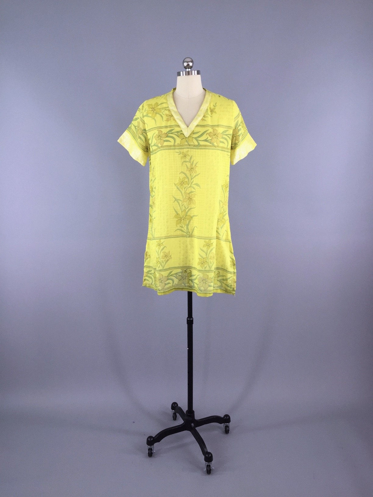 Kaftan Tunic Dress / Vintage Indian Sari / Yellow Floral Print Cotton - ThisBlueBird