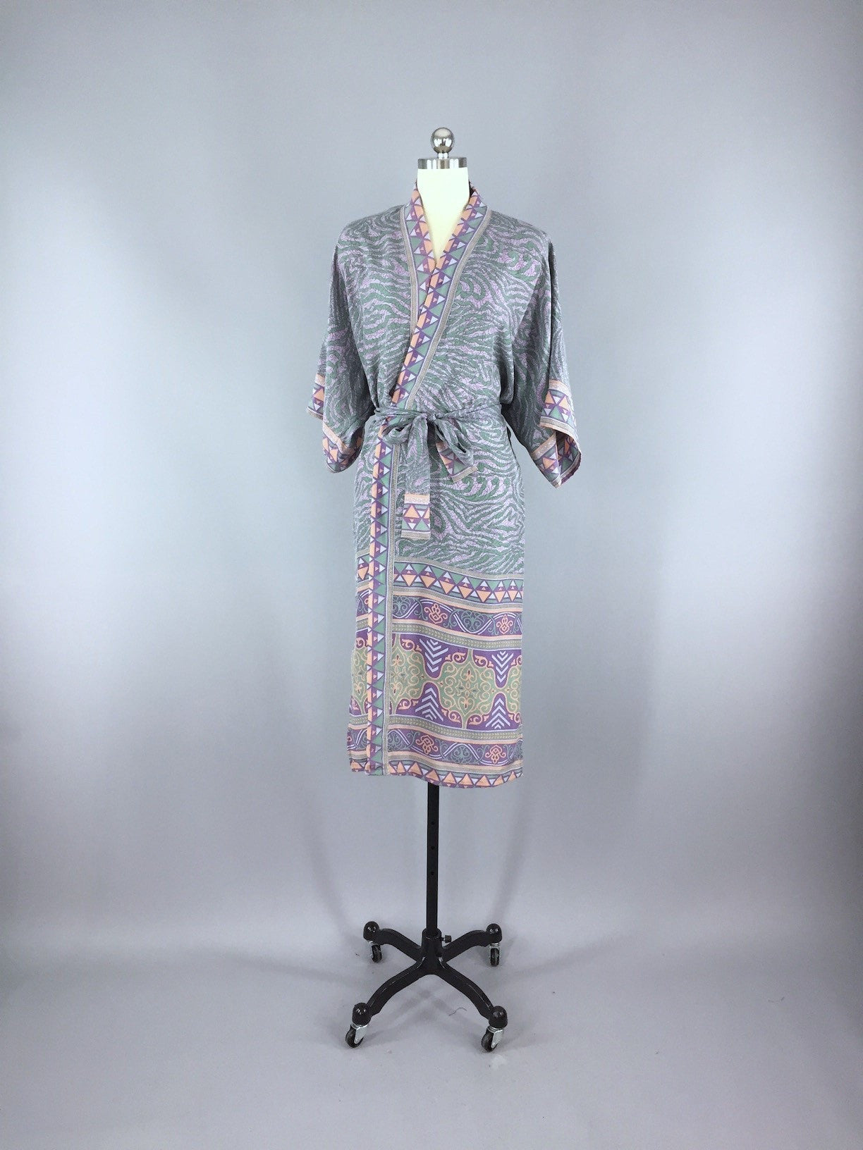 Sari Robe Sari Robe / Green & Lavender Geometric Print – ThisBlueBird