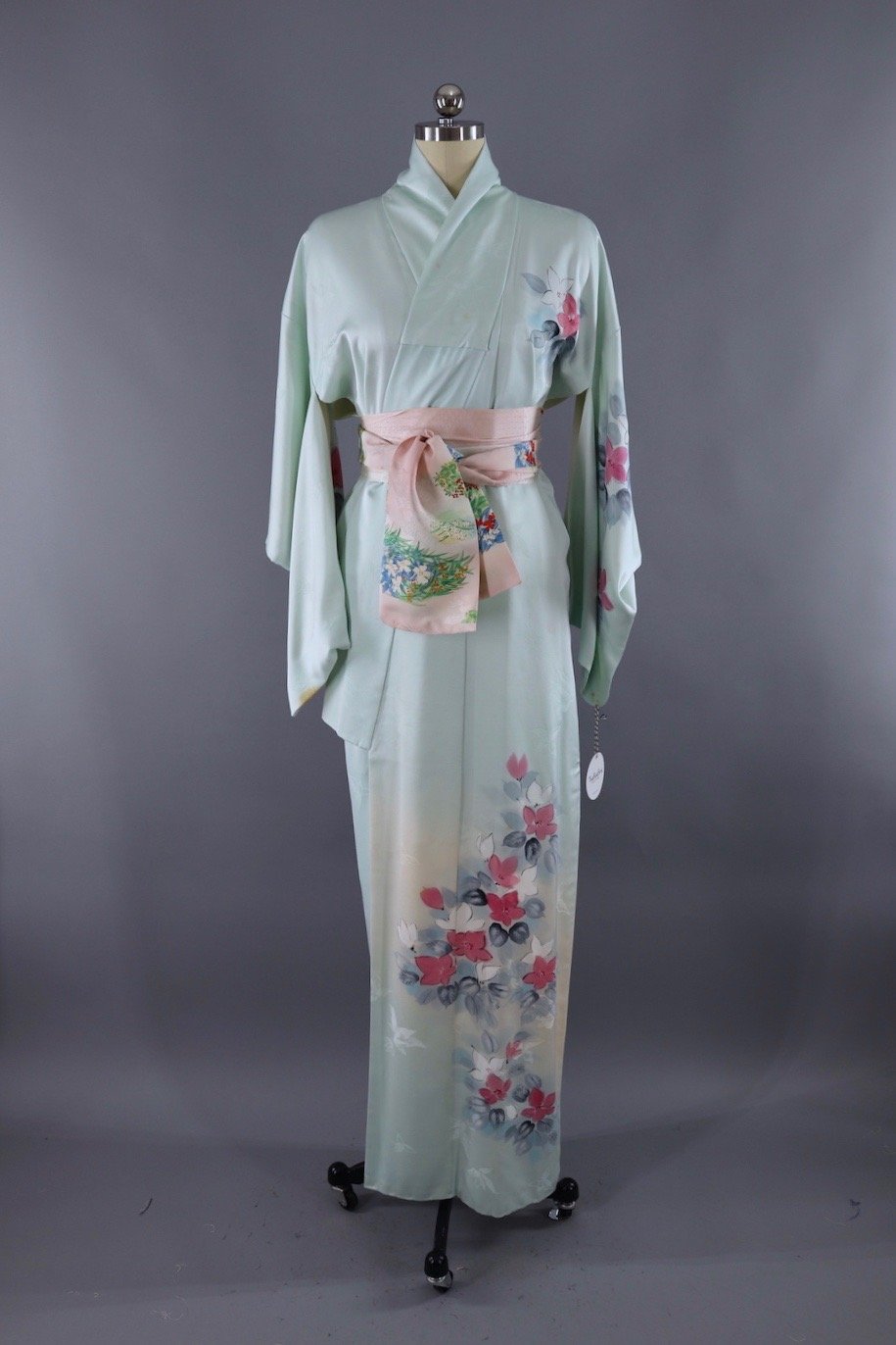 Silk Kimono Robe / Blue and Pink Floral Print Satin / 1960s - ThisBlueBird