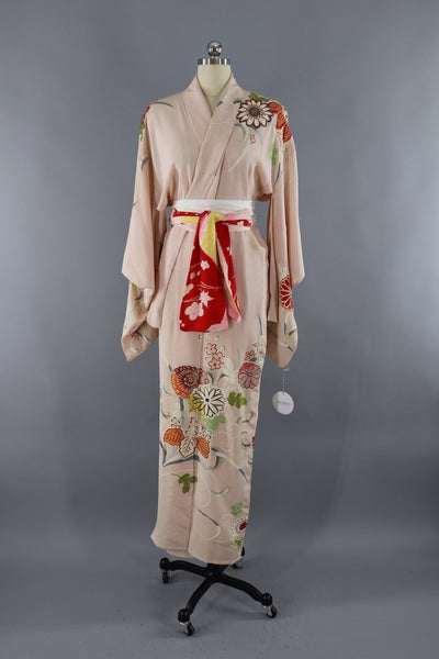 Silk Kimono Robe / Blush Pink Floral Print / 1950s - ThisBlueBird