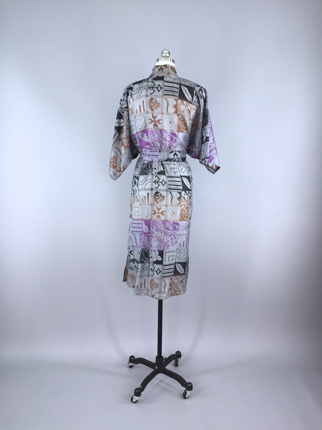 Silk Sari Robe / Grey & Purple Abstract Floral Print - ThisBlueBird
