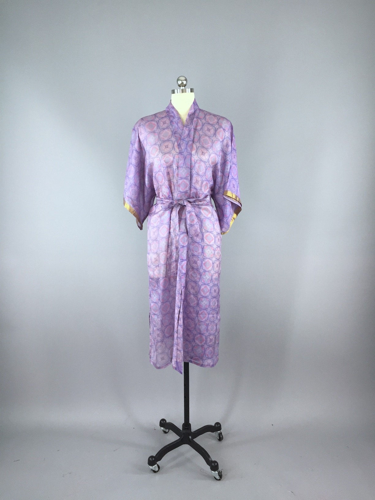 Silk Sari Robe / Lavender Abstract - ThisBlueBird