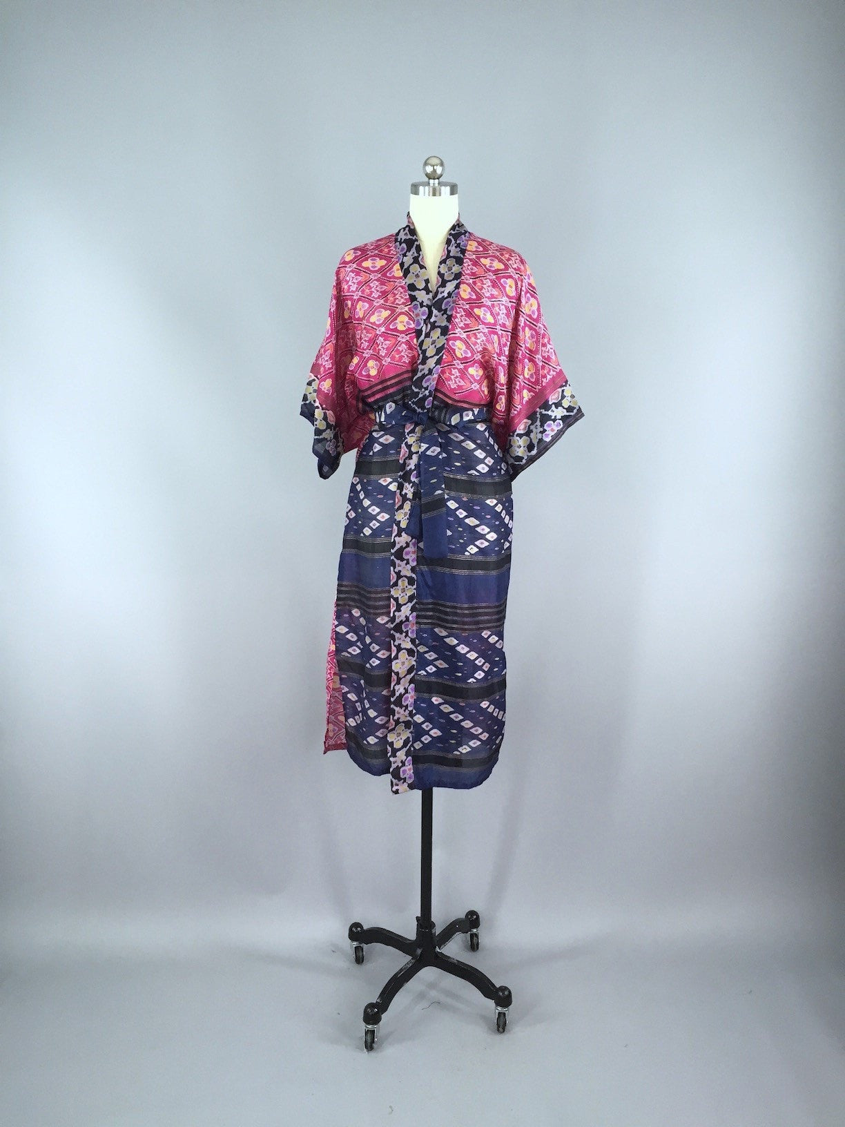 Silk Sari Robe / Navy Blue & Pink Floral - ThisBlueBird