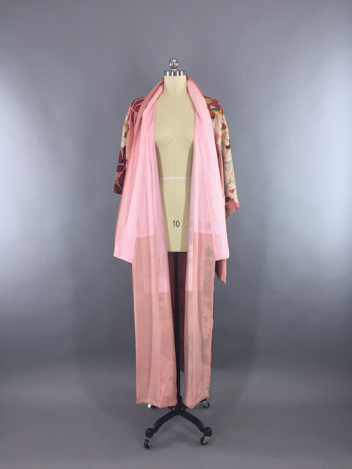 Vintage 1910s-1920s Vintage Silk Kimono Robe / Pink Birds & Floral Print - ThisBlueBird