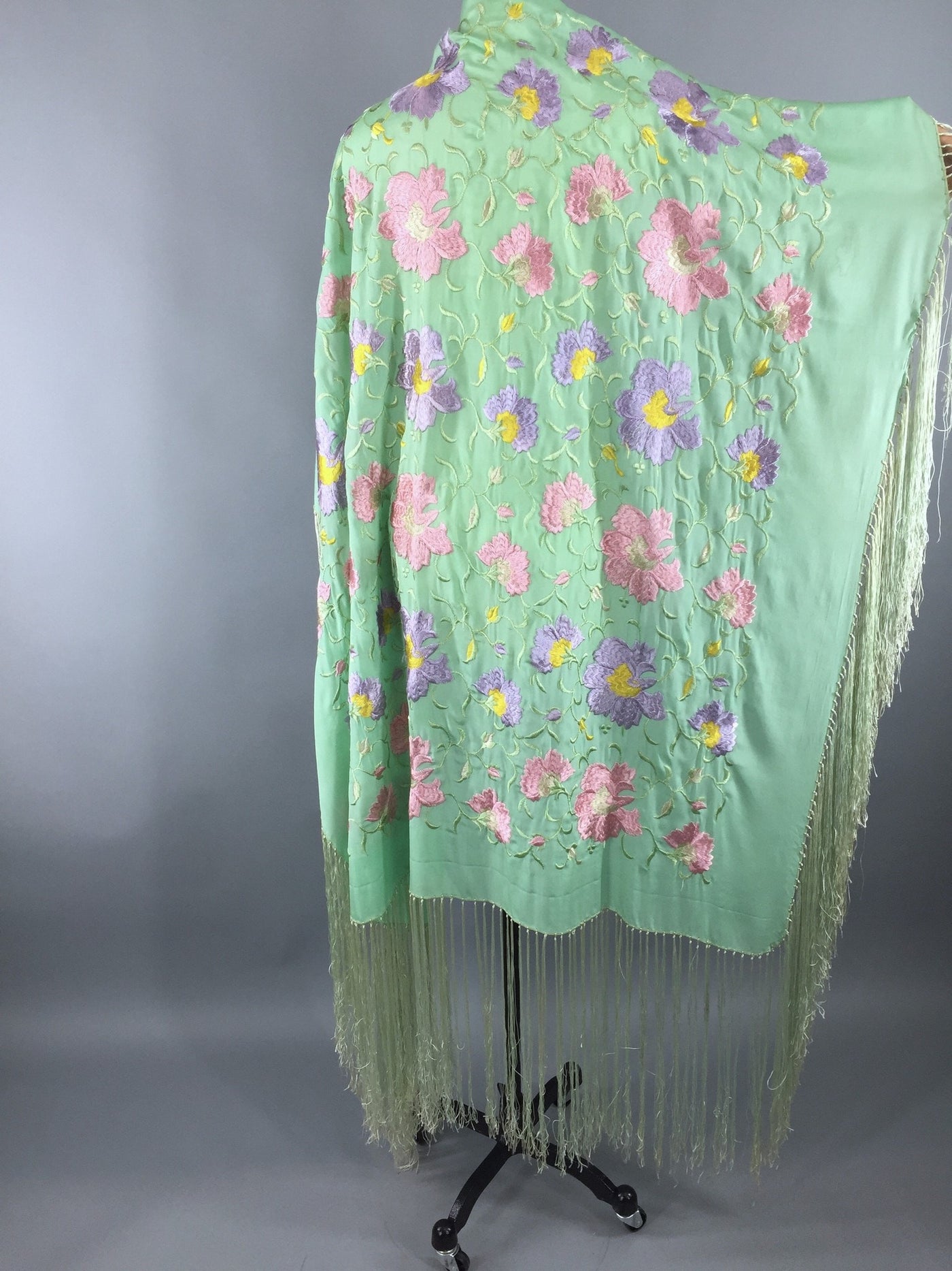Vintage 1920s - 1930s Embroidered Silk Fringed Piano Shawl Wrap - ThisBlueBird