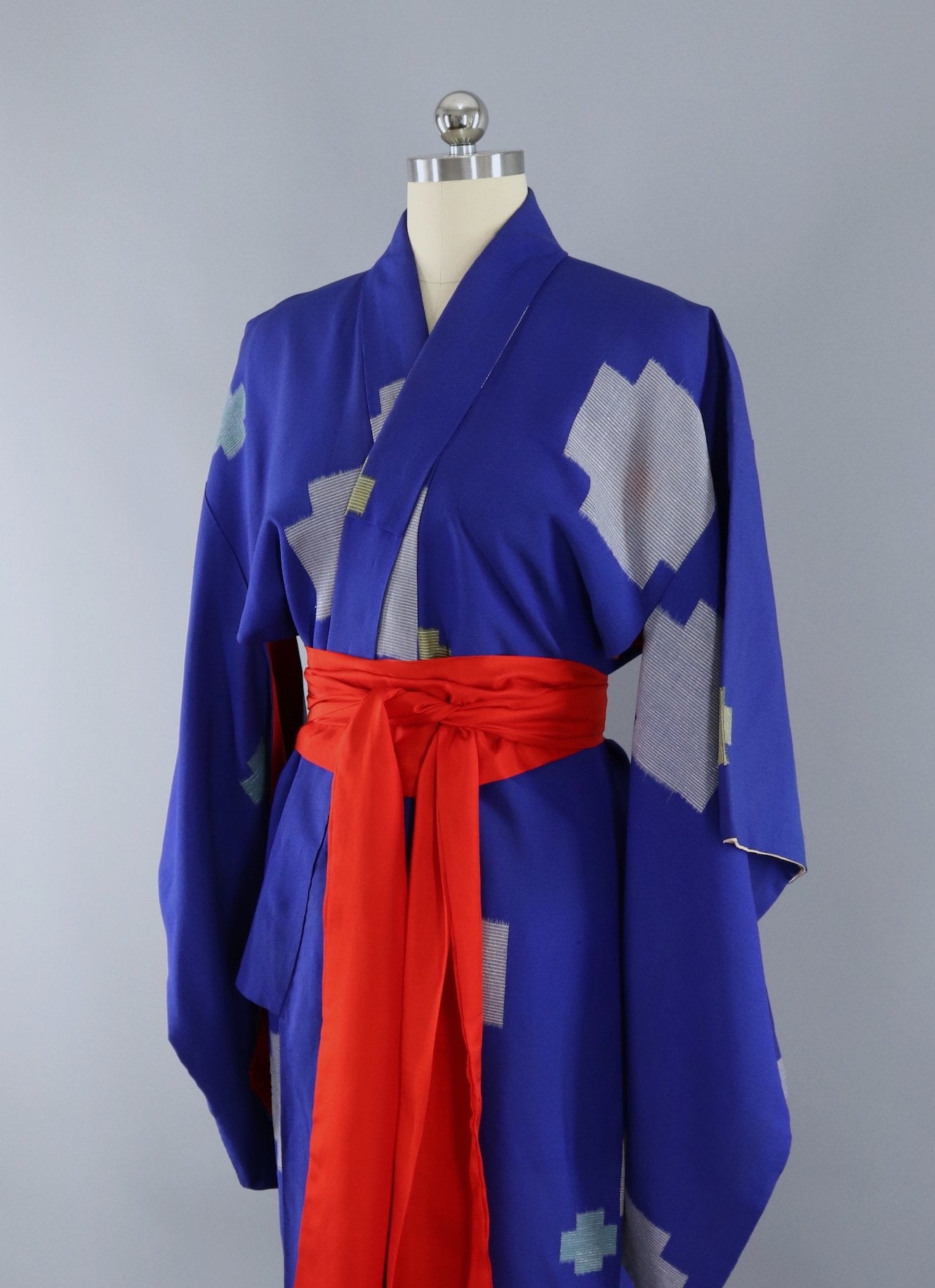 Vintage 1920s - 1930s Silk Kimono Robe / Royal Blue Cross - ThisBlueBird