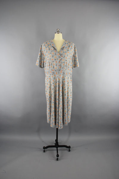 Vintage 1920s Day Dress / Grey Floral Print Cotton - ThisBlueBird