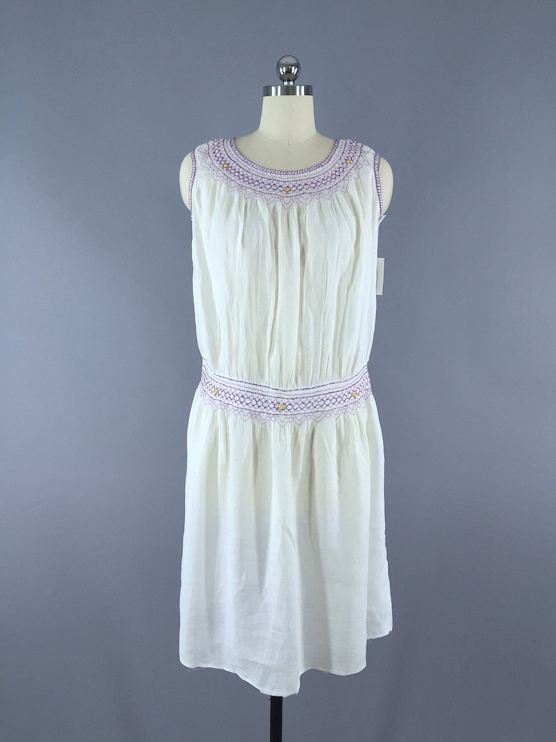 Vintage 1920s Embroidered Cotton Peasant Dress – ThisBlueBird