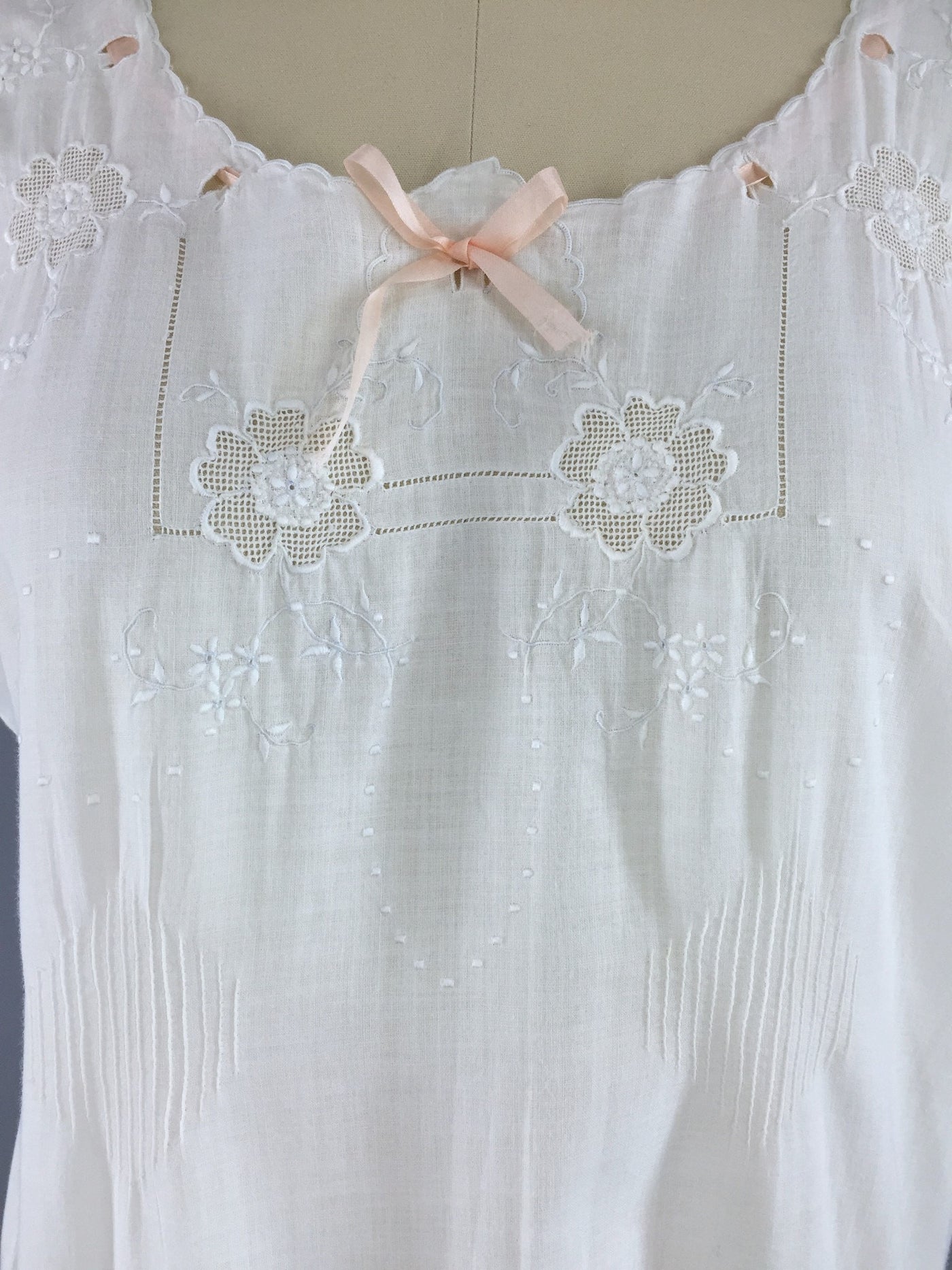 Vintage 1920s Embroidered White Cotton Nightgown - ThisBlueBird