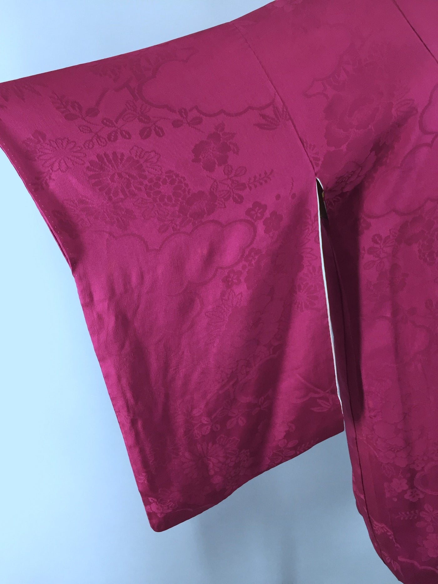 Vintage 1920s Silk Haori Kimono Cardigan Jacket in Magenta Purple - ThisBlueBird