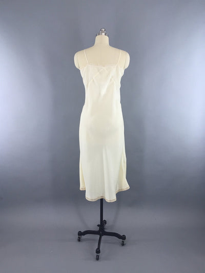 Vintage 1920s Slip / Nightgown - ThisBlueBird