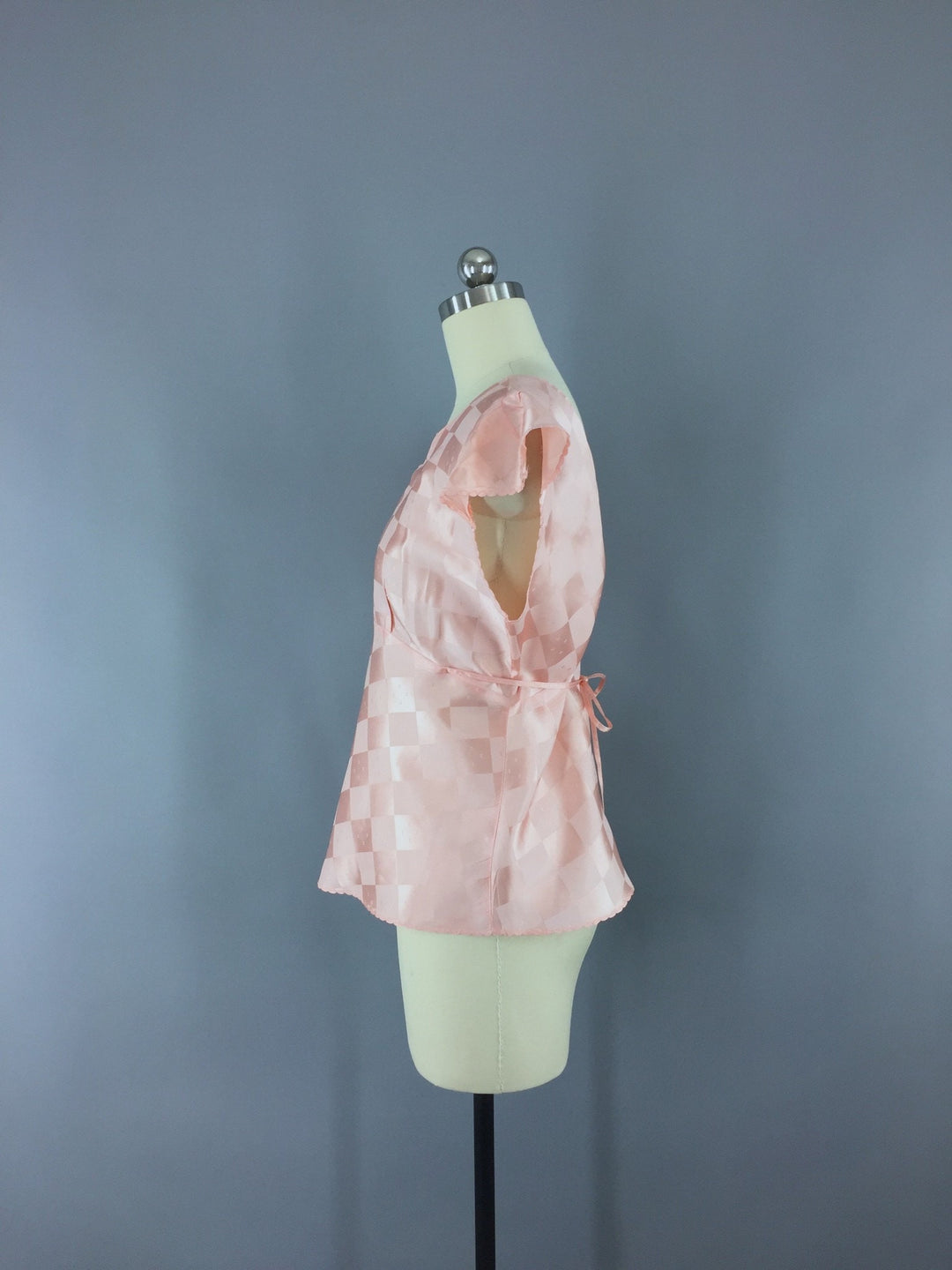 Vintage 1930s-40s Pajama Top in Pastel Pink Satin - ThisBlueBird