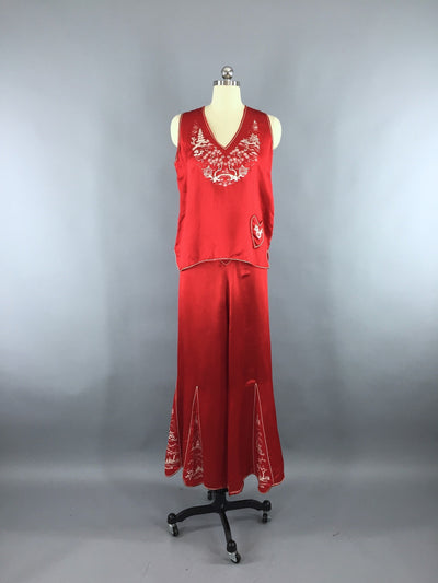 Vintage 1930s Art Deco Chinoiserie Embroidered Silk Satin Pajamas Loungewear Set - ThisBlueBird