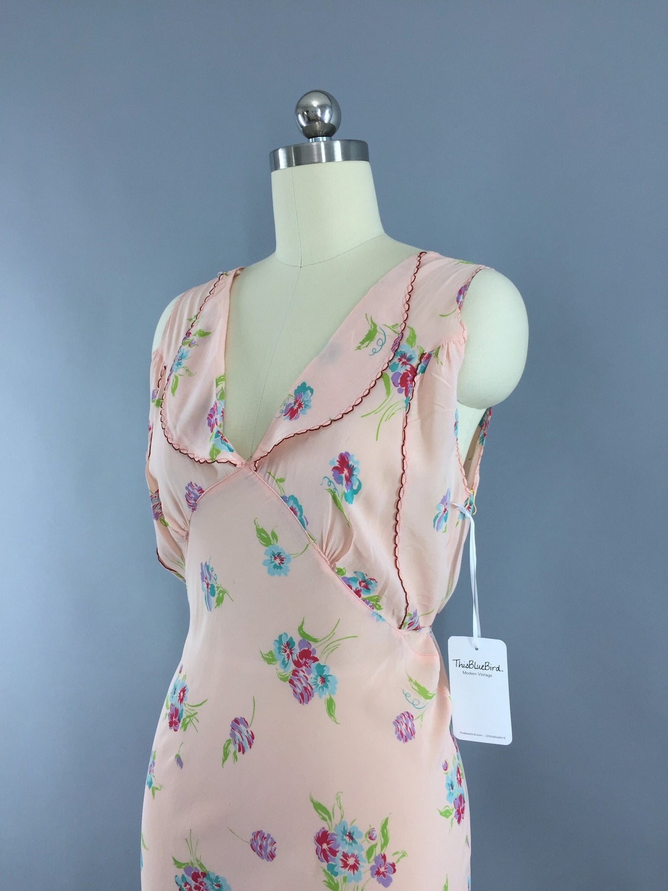 Vintage 1930s Bias Cut Floral Print Nightgown – ThisBlueBird