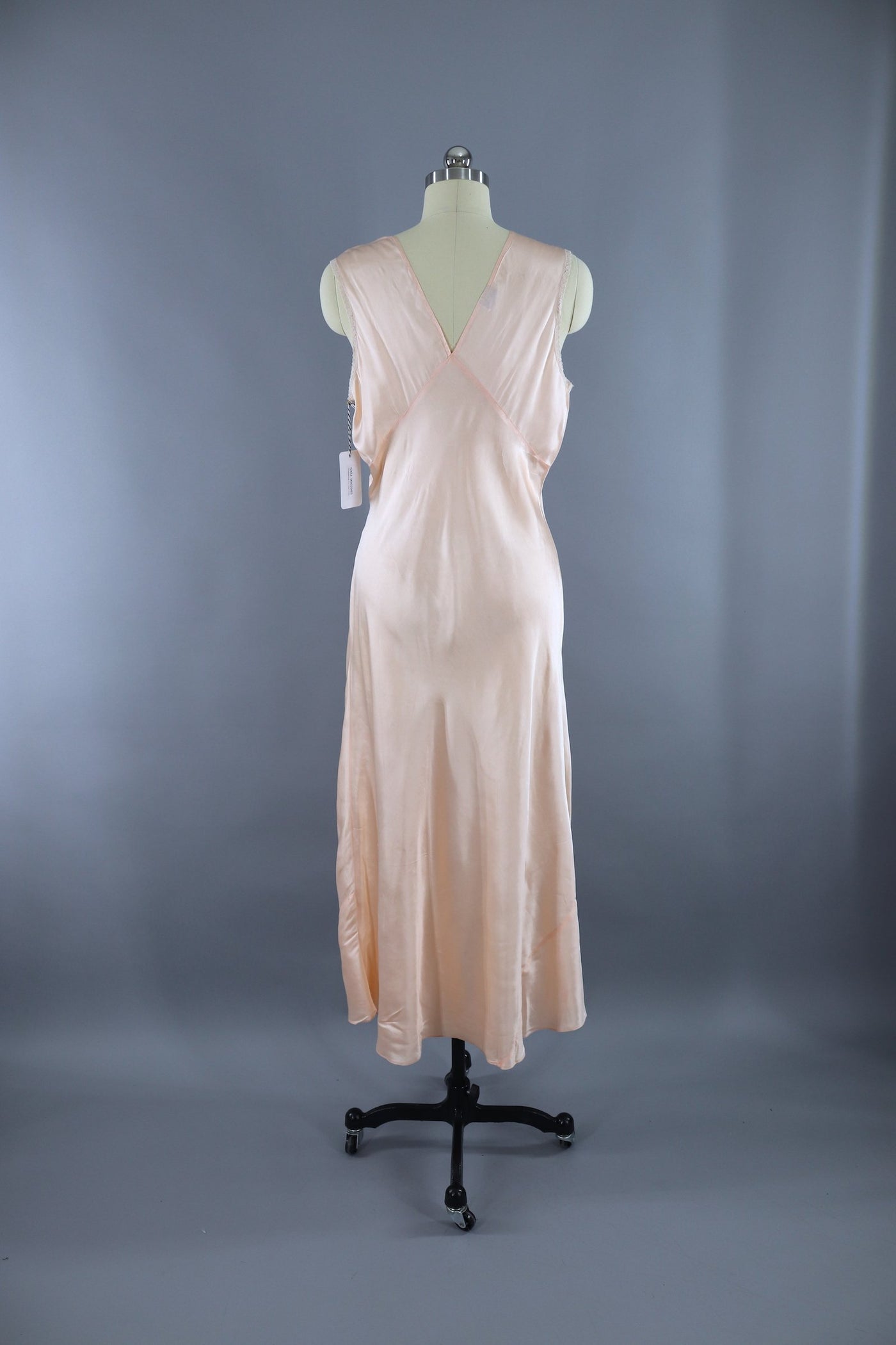 Vintage 1930s Bias Cut Satin Nightgown / Miss Elaine - ThisBlueBird