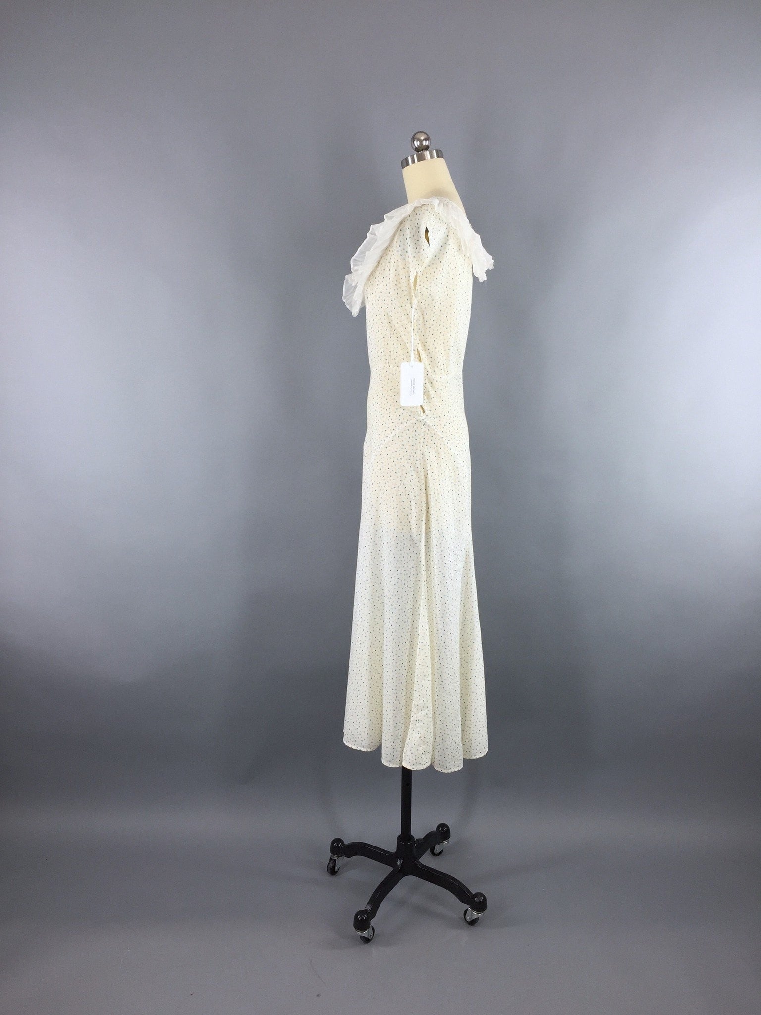 Vintage 1930s Dress / Bias Cut White Polka Dot Cotton Summer Sundress ThisBlueBird Vintage 1930s Dress / Bias Cut White Polka Dot Cotton Summer Sundress ThisBlueBird