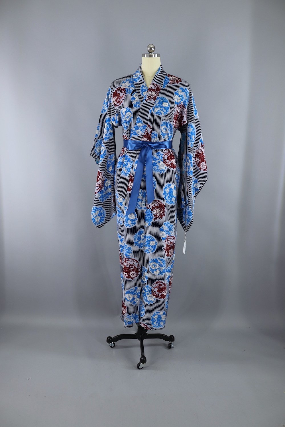 Vintage 1930s Kimono Robe / Blue & Black Floral Stripes - ThisBlueBird