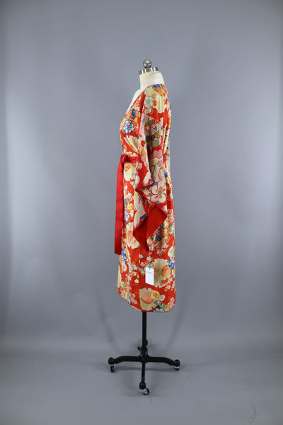 Vintage 1930s Kimono Robe / Red & Orange Novelty Print Rayon - ThisBlueBird