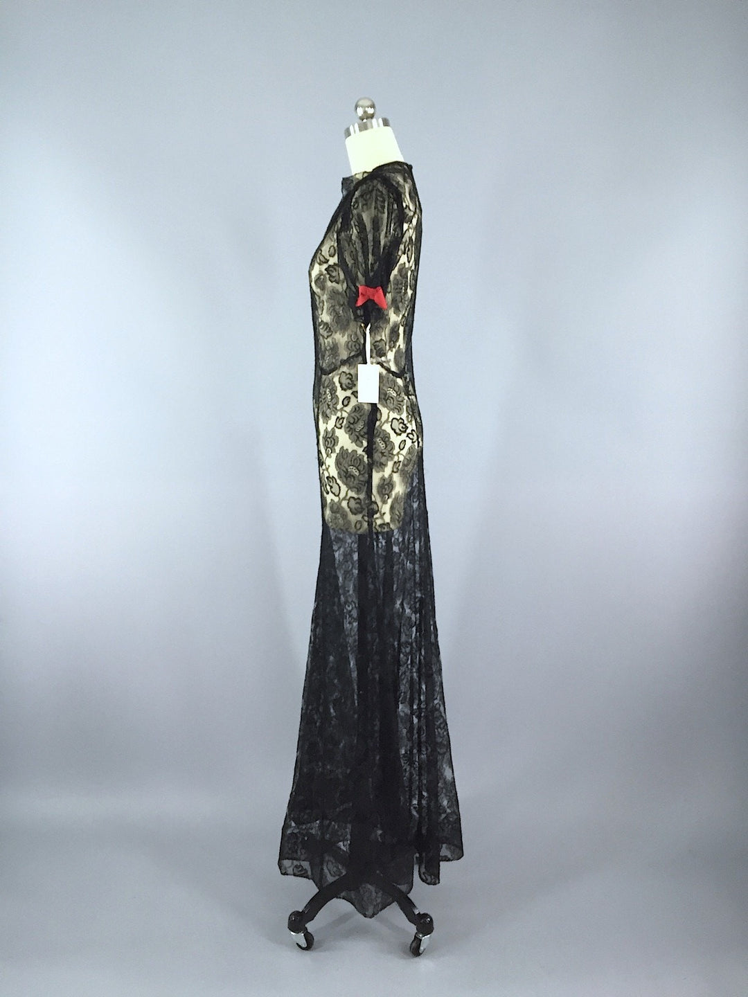 Vintage 1930s Maxi Dress / Black Lace - ThisBlueBird