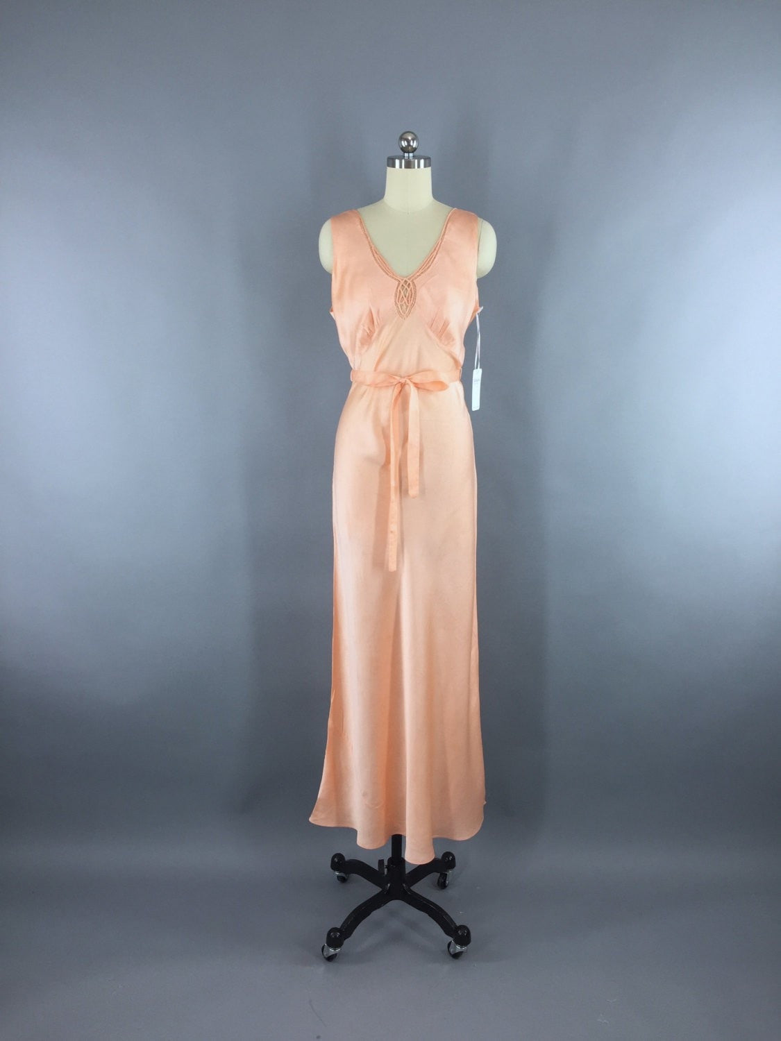 Vintage 1930s Nightgown / Bias Cut Peach Satin - ThisBlueBird