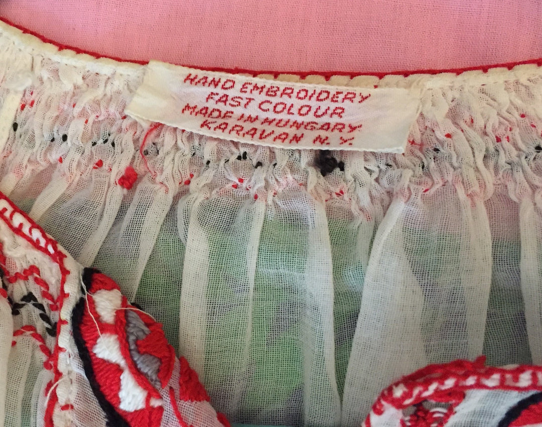 Vintage 1930s Peasant Blouse / Hungarian Embroidered - ThisBlueBird