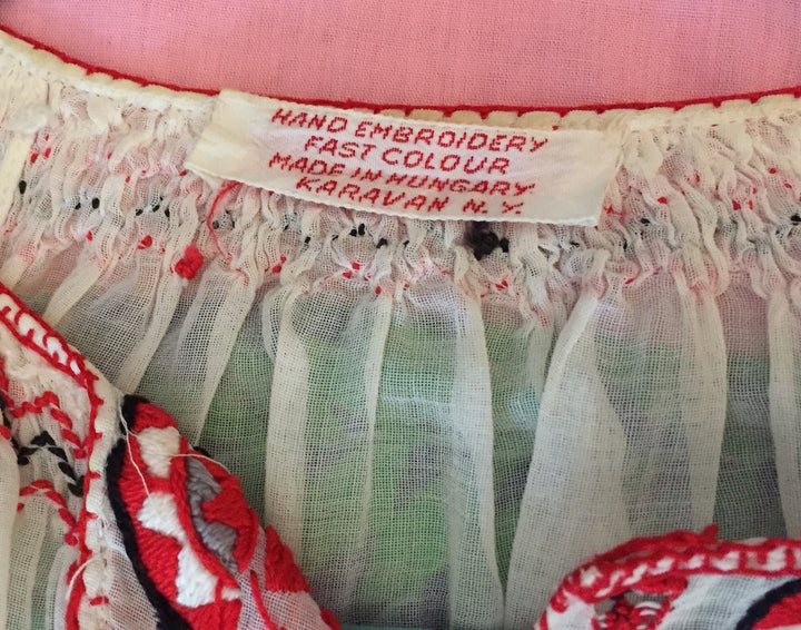 Vintage 1930s Peasant Blouse / Hungarian Embroidered - ThisBlueBird